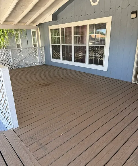 3430 E Redwood Rd — Photo 2
