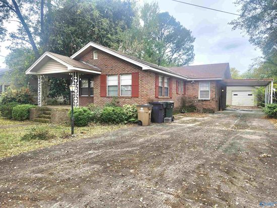 2307 Clara Ave SW, Decatur, AL 35601