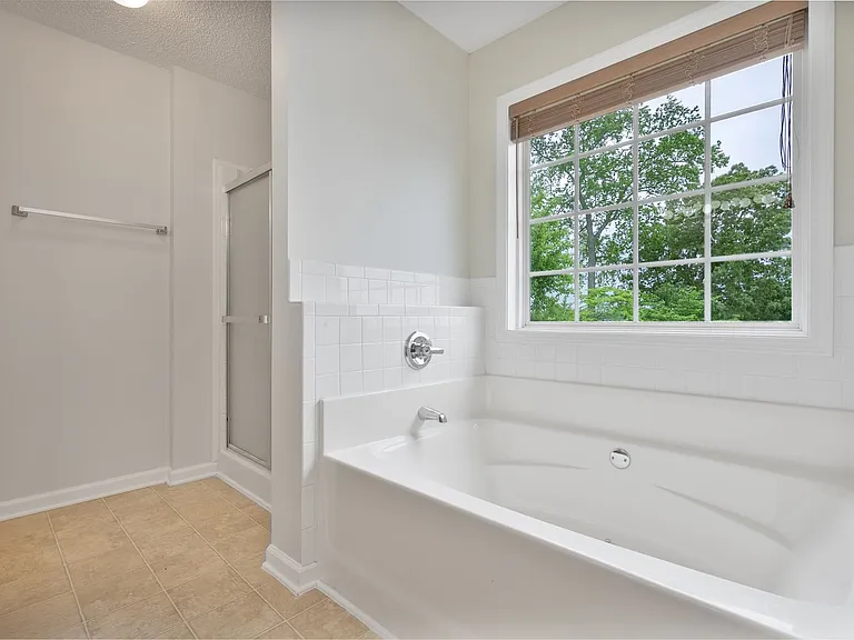 3149 Holly Point — Photo 34