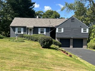 208 S Jensen Rd, Vestal, NY 13850