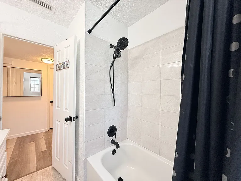 7431 Arble Dr — Photo 20