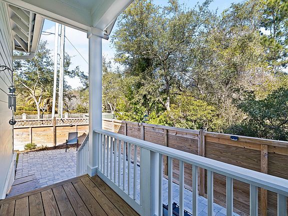 5th image of 56 Marlberry Trce