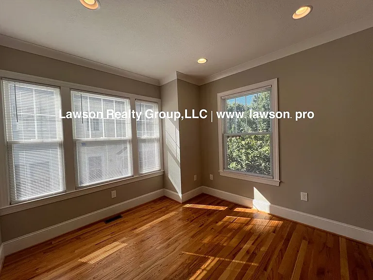 3602 Colonial Green Cir SW — Photo 10