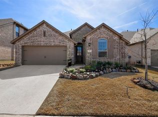 1828 Maya Dr, Lantana, TX 76226