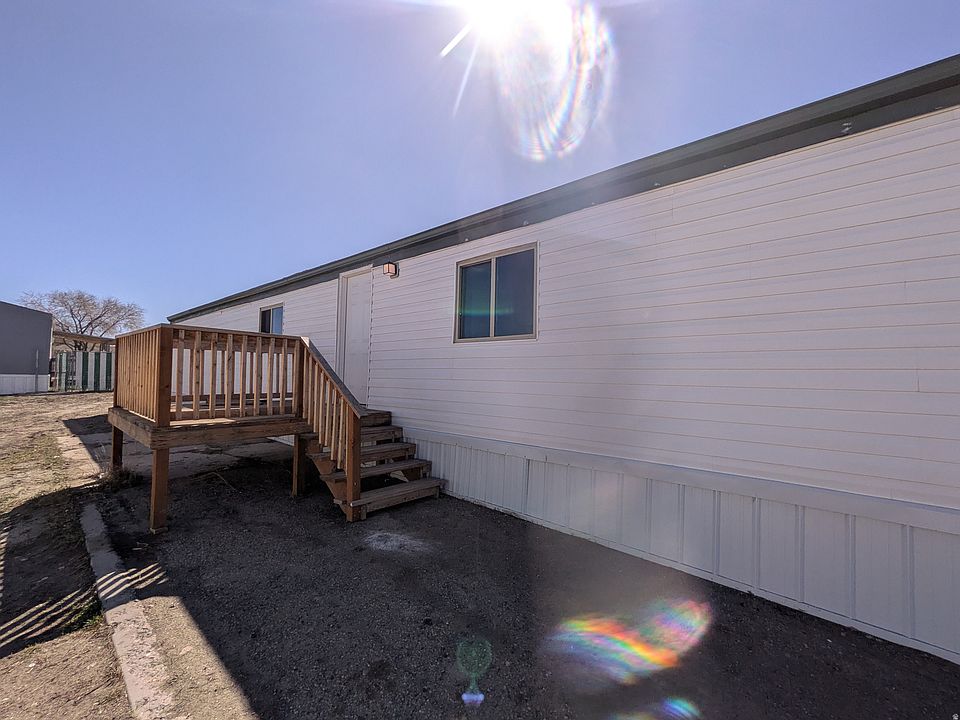 1st image of 1101 S Carbon Ave #20