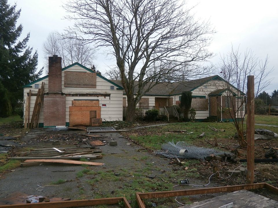 2nd image of 9021 Pacific Ave