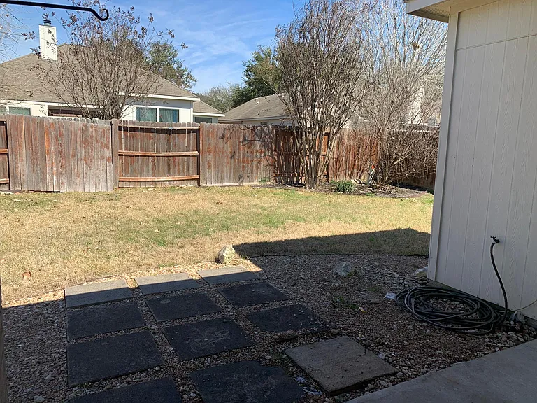 2708 Butterfly Dr — Photo 9