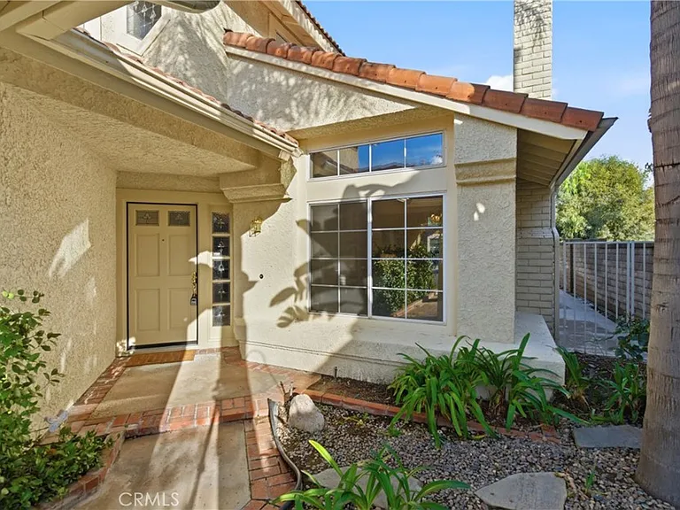 28360 Easton Ln — Photo 5
