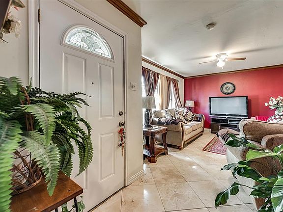 5th image of 2947 Ermine Way