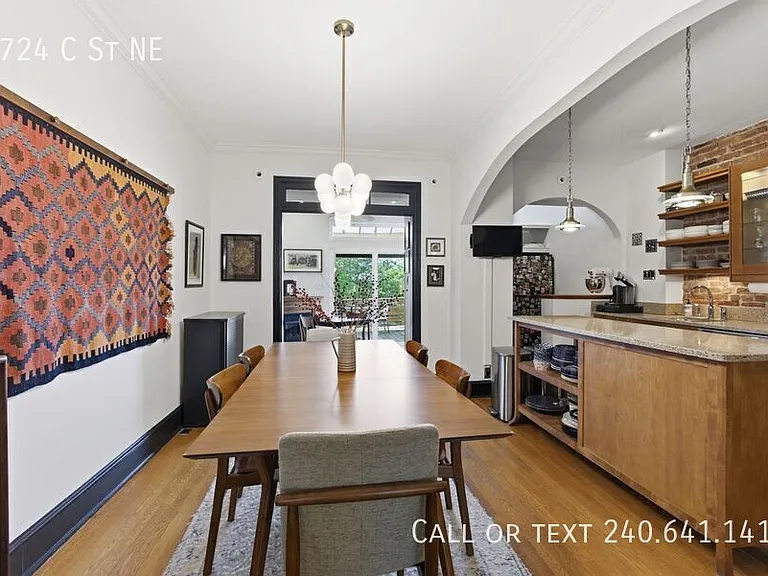 1724 C St NE — Photo 7