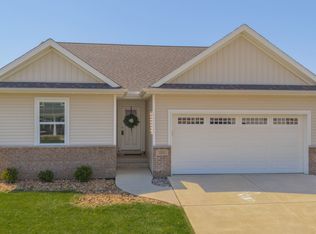 1201 Granite Way, Normal, IL 61761