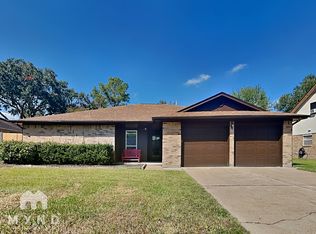 2712 Laurel Creek Way, Pearland, TX 77581