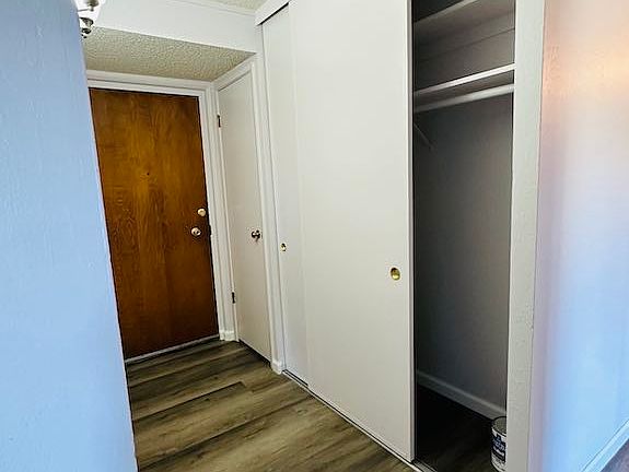 5th image of 180 Dakota Ave APT 25