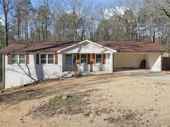 2240 Williams Ln, Cumming, GA 30028