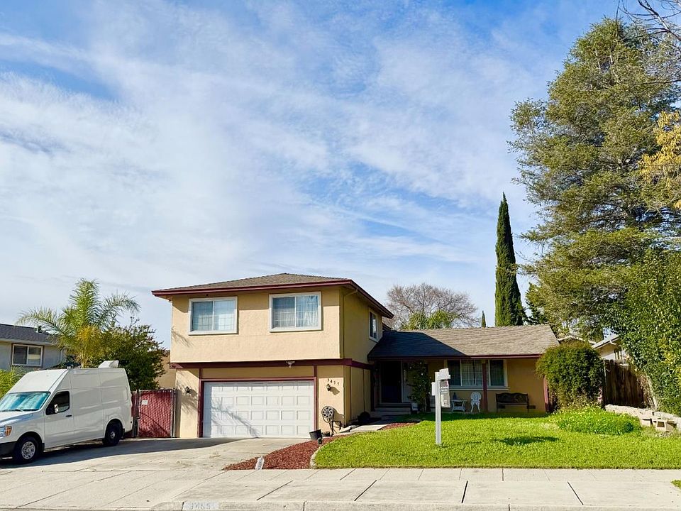1st image of 3455 Cuesta Dr