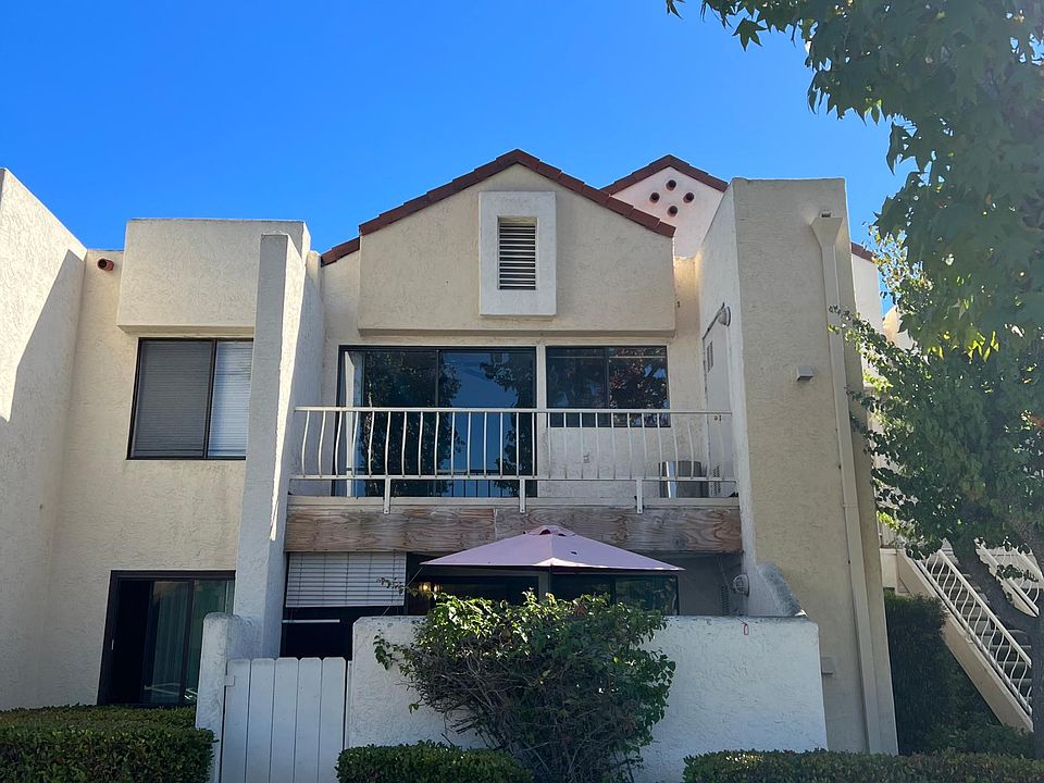 1st image of 10805 Camino Ruiz Unit 44