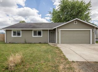 407 Rosedell St, Amity, OR 97101