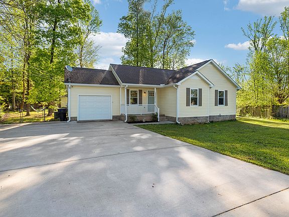 3rd image of 1721 Westerwald Dr