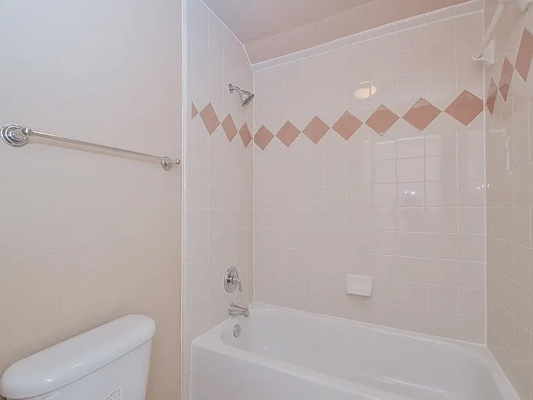 3042 Royal Oaks Crst — Photo 24
