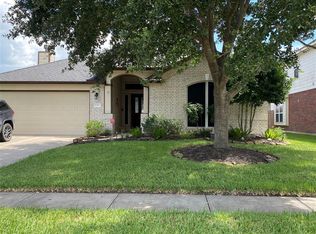 1713 Foxglove Dr, La Porte, TX 77571