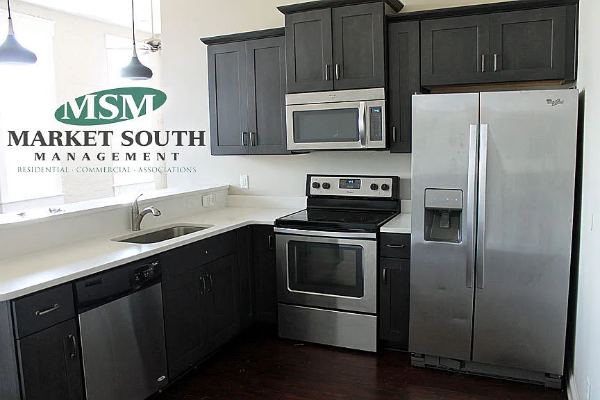 Broughton Street Loft — Photo 2