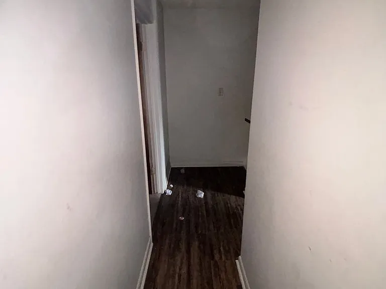 Feemster Lake Apartments — Photo 18