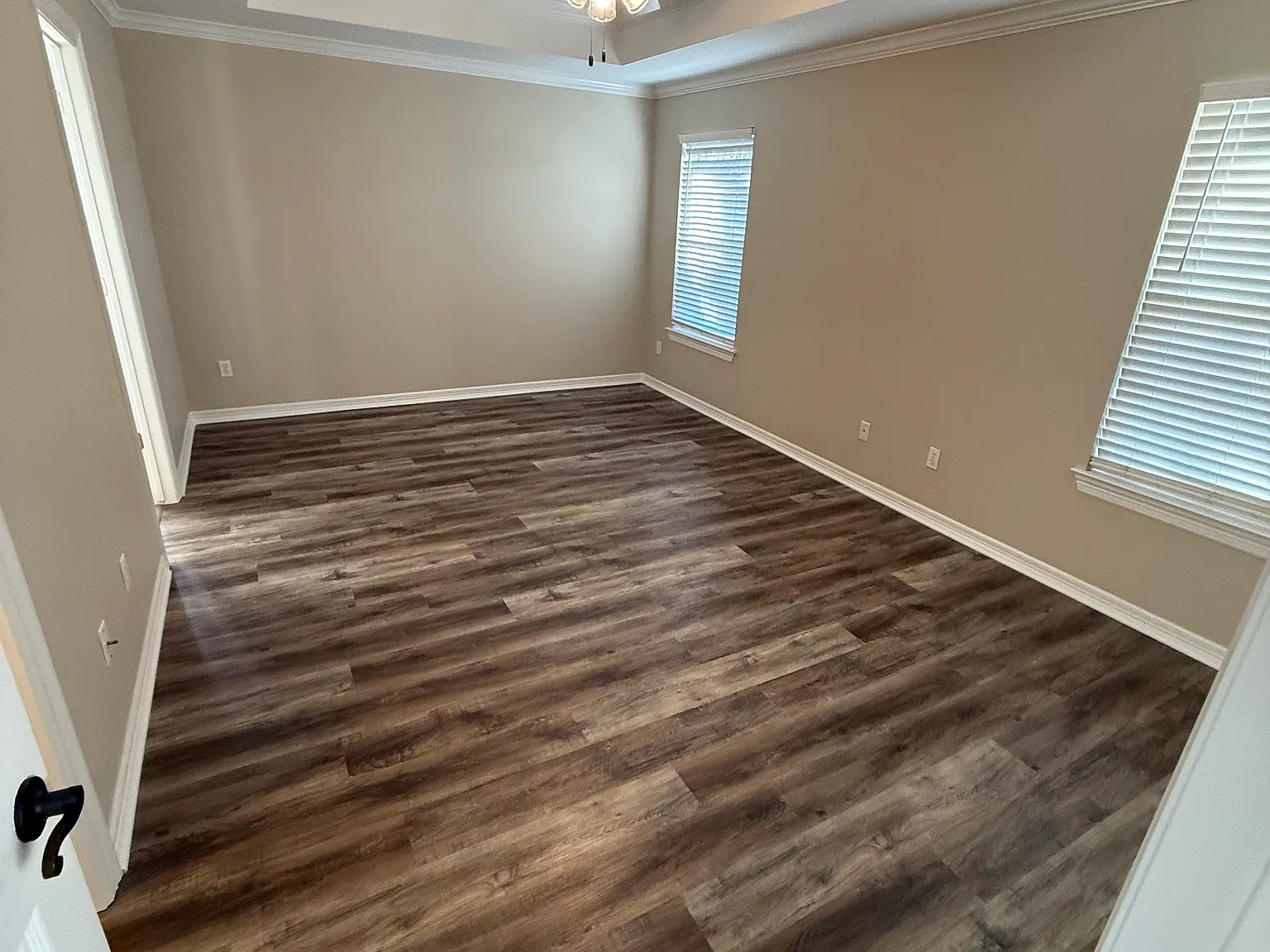 2523 Hilburn Ct — Photo 3
