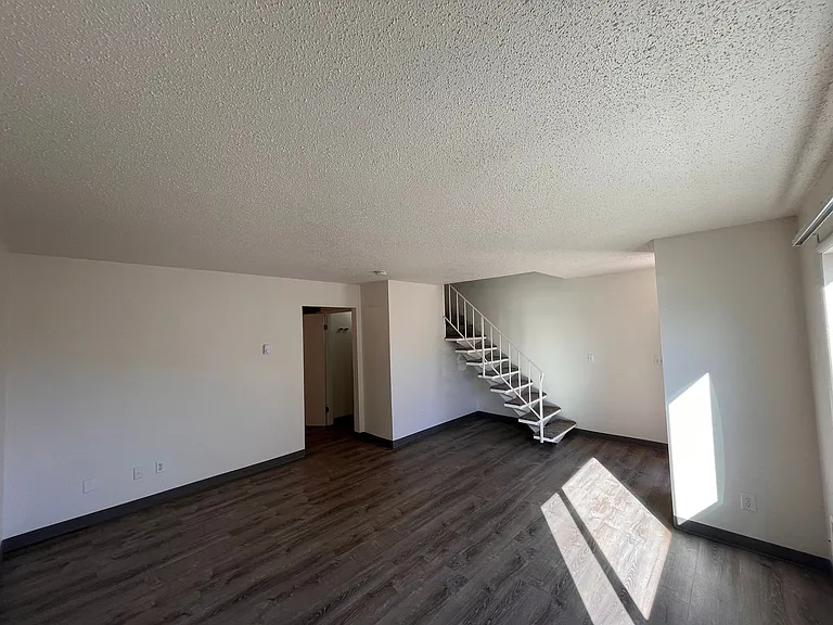 S815 - Star Apartments — Photo 42