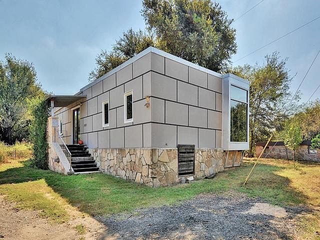 1st image of 7651 Delwau Ln