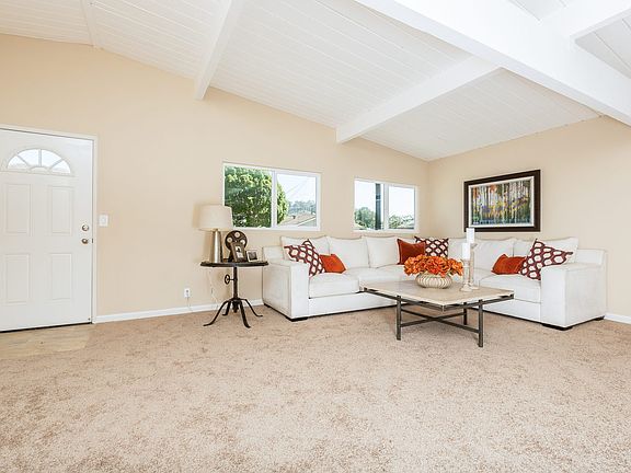 4th image of 3338 Tropicana Dr