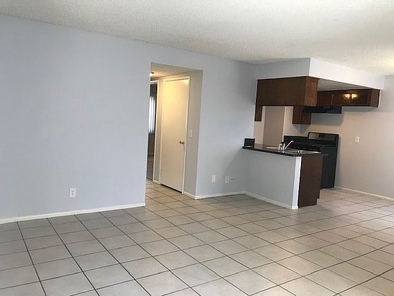 2nd image of 317 San Pascual Ave APT 2