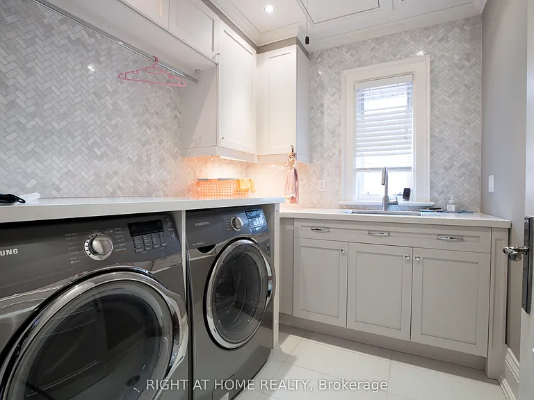154 Munro Blvd — Photo 29