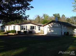 16919 Oakley Rd, Chesaning, MI 48616