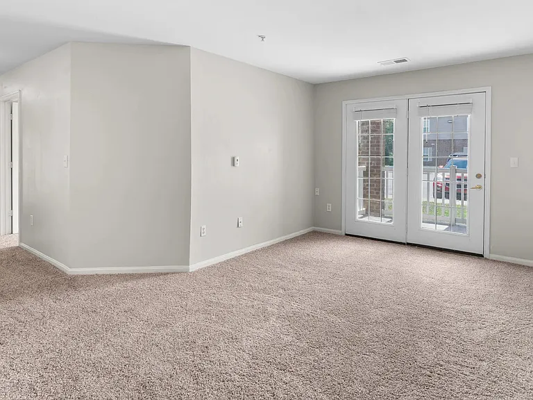 Stonebridge Apartments — Photo 16