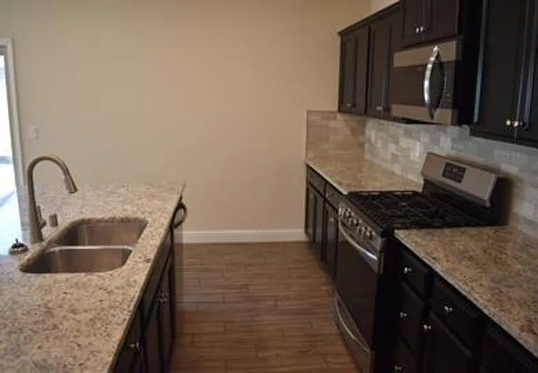 2430 Quesada Dr #2 — Photo 11