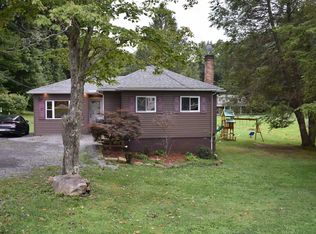 2504 E Grafton Rd, Fairmont, WV 26554