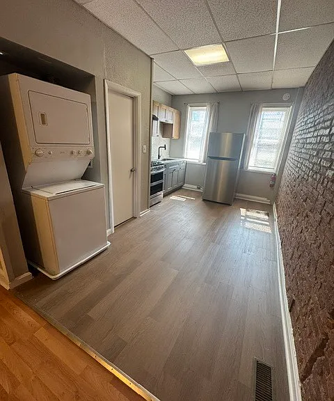 2502 N Calvert St #1 — Photo 36