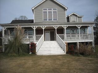 5637 Crow Dr, Cumming, GA 30041