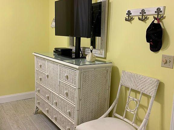 5th image of 751 Pensacola Beach Blvd APT 10B