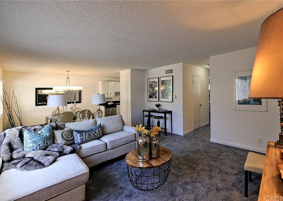 1st image of 18547 Collins St APT B28