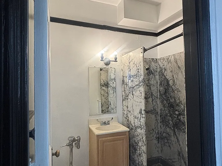 Alexandria Housing — Photo 24