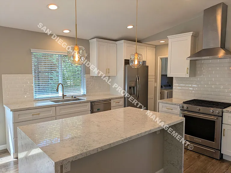 18333 Aceituno St — Photo 5
