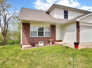 5341 E Trikalla Dr, Columbia, MO 65202