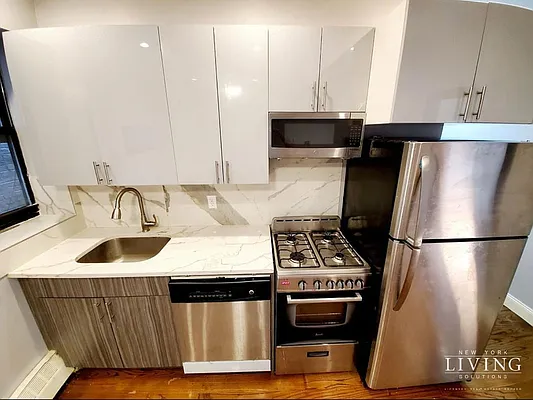Rented by NY Living Solutions | media 44