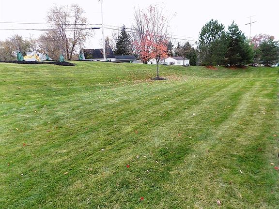 5th image of 9968 Beverly Ln