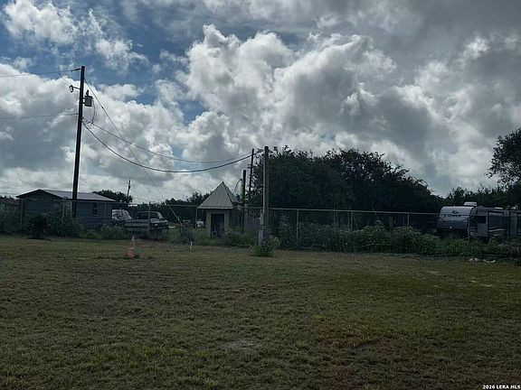 3rd image of 1321 W Moore Ave LOT 12