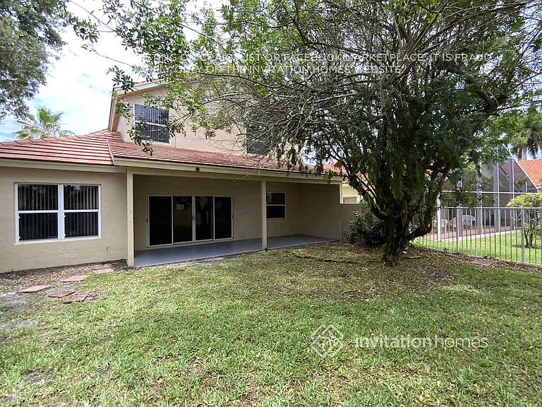 21919 Philmont Ct — Photo 20