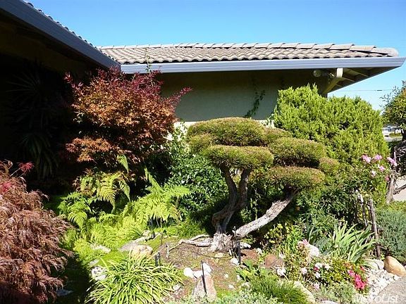 4th image of 6908 Sierra Bonita Way