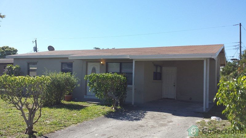 1st image of 2331 NE 1st Ave
