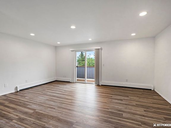 5th image of 5851 Rocky Mountain Ct APT D
